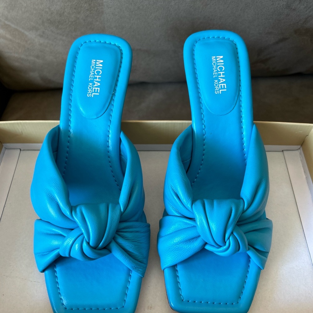Michael Kors Women's Blue Knotted Slide Sandals